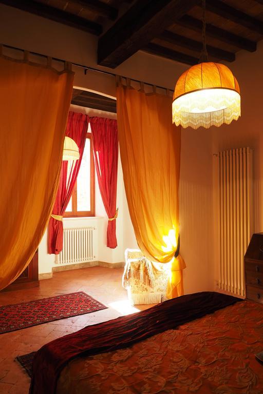 Appartement La Casina Di Cagnano à Montepulciano Stazione Chambre photo